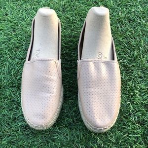 Brash tan slip on shoes size 8.5